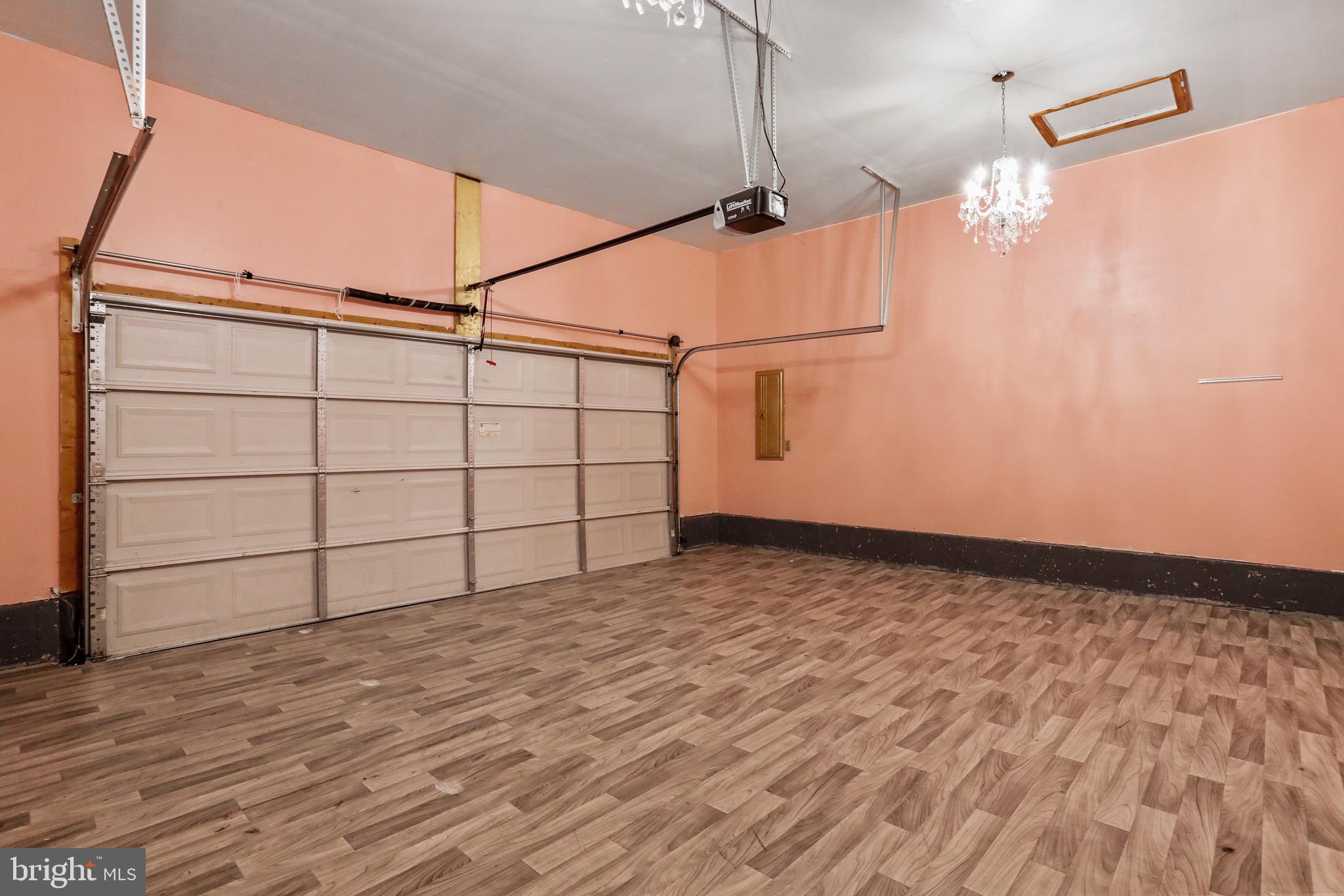 ROSEMONT ORCHARD - Residential