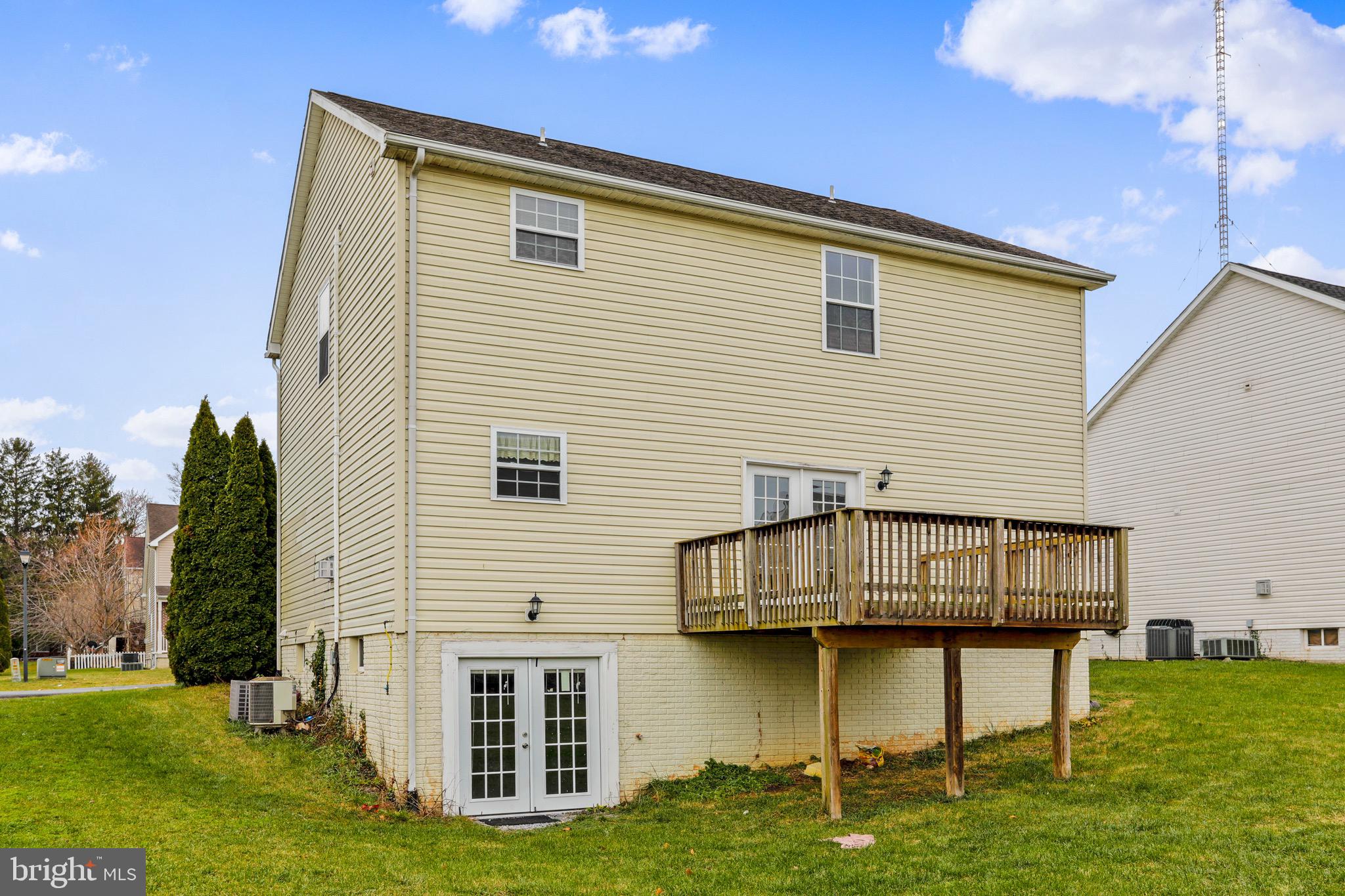 ROSEMONT ORCHARD - Residential