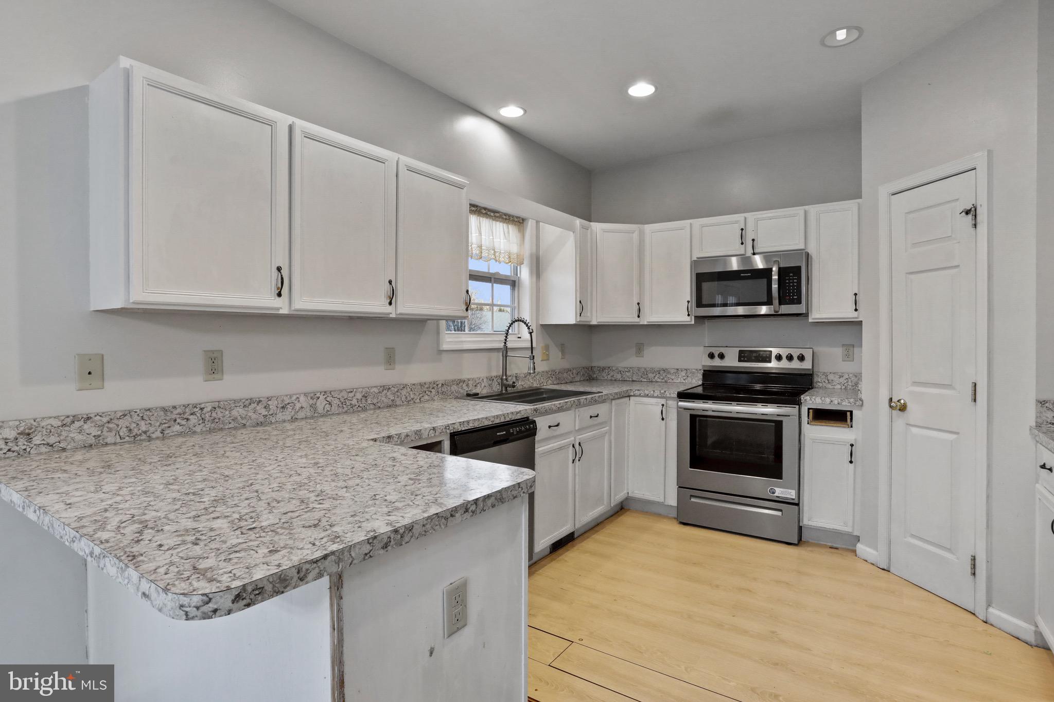 ROSEMONT ORCHARD - Residential