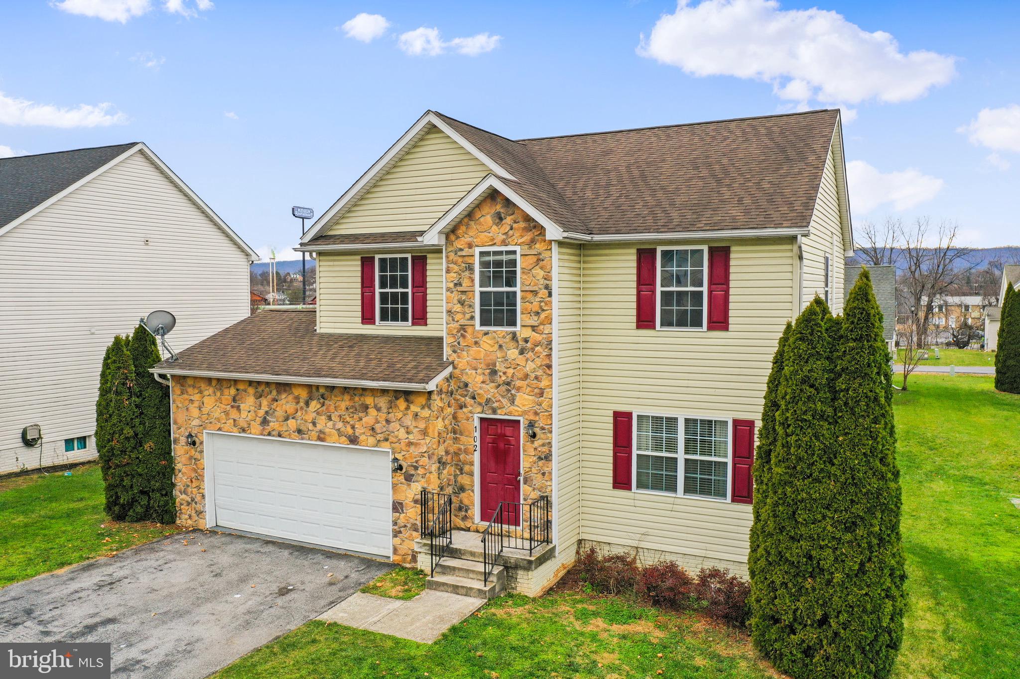 ROSEMONT ORCHARD - Residential