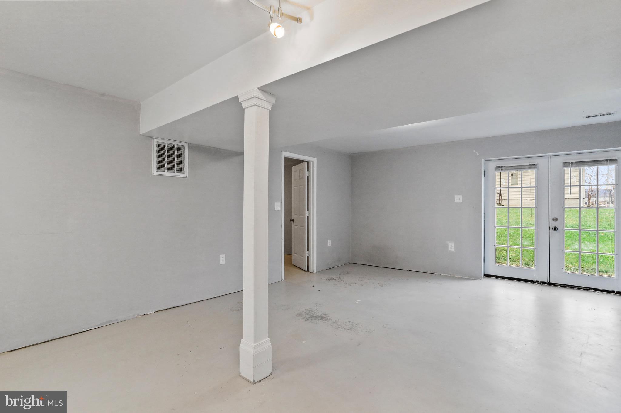 ROSEMONT ORCHARD - Residential