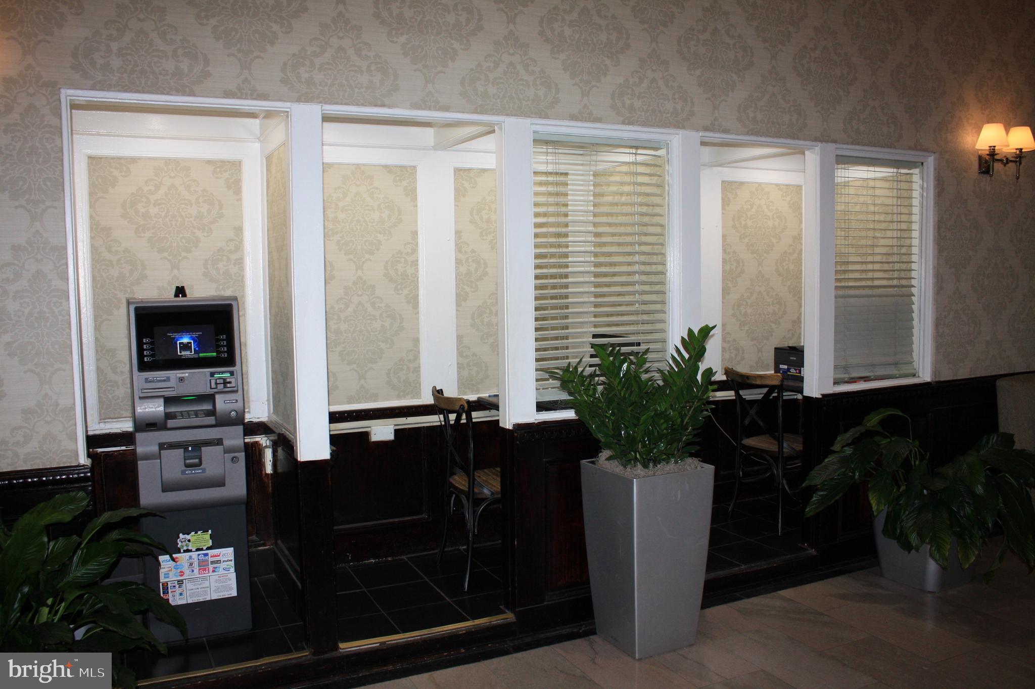 AVENUE OF THE ARTS - Residential