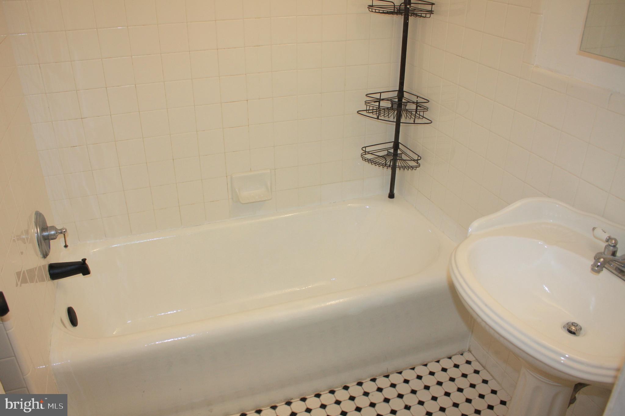 AVENUE OF THE ARTS - Residential