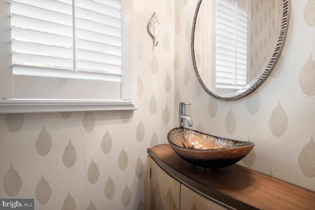 STONELEIGH - Residential