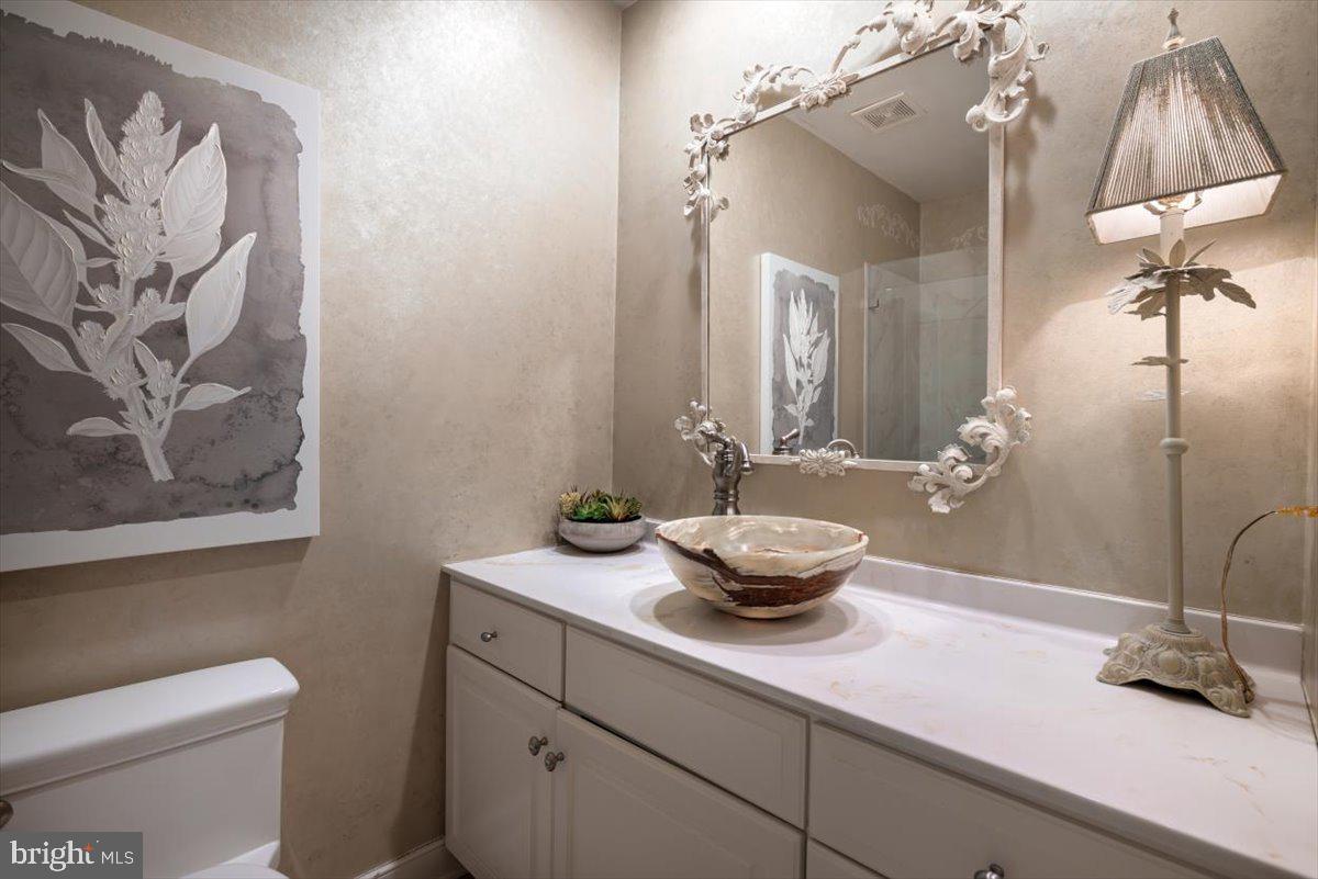 STONELEIGH - Residential