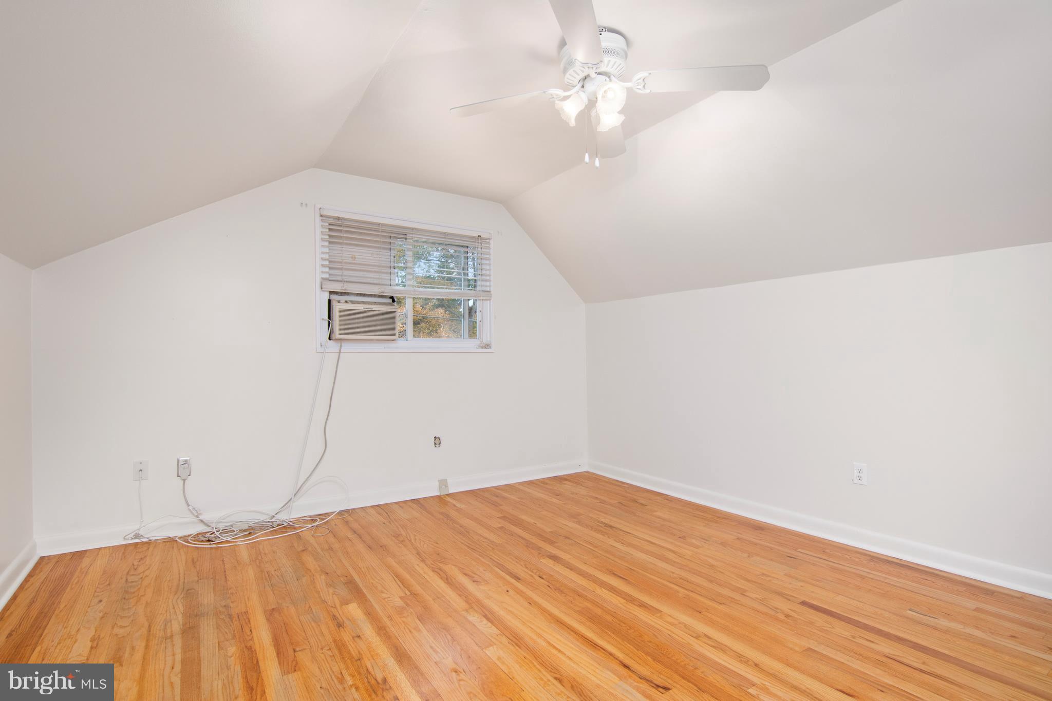 PINE GROVE HOMES - Residential Lease