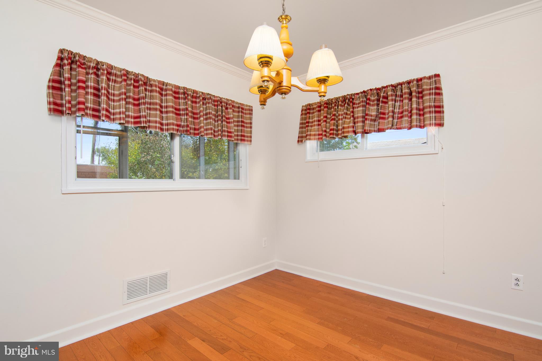 PINE GROVE HOMES - Residential Lease