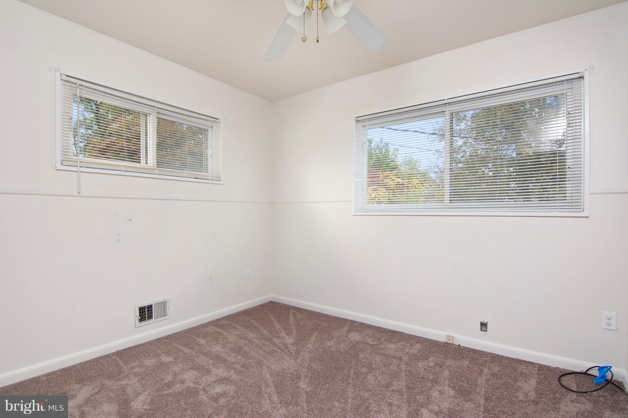 PINE GROVE HOMES - Residential Lease