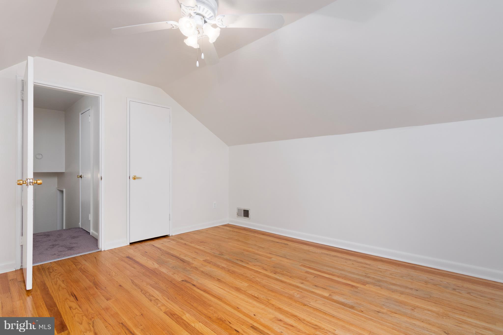 PINE GROVE HOMES - Residential Lease