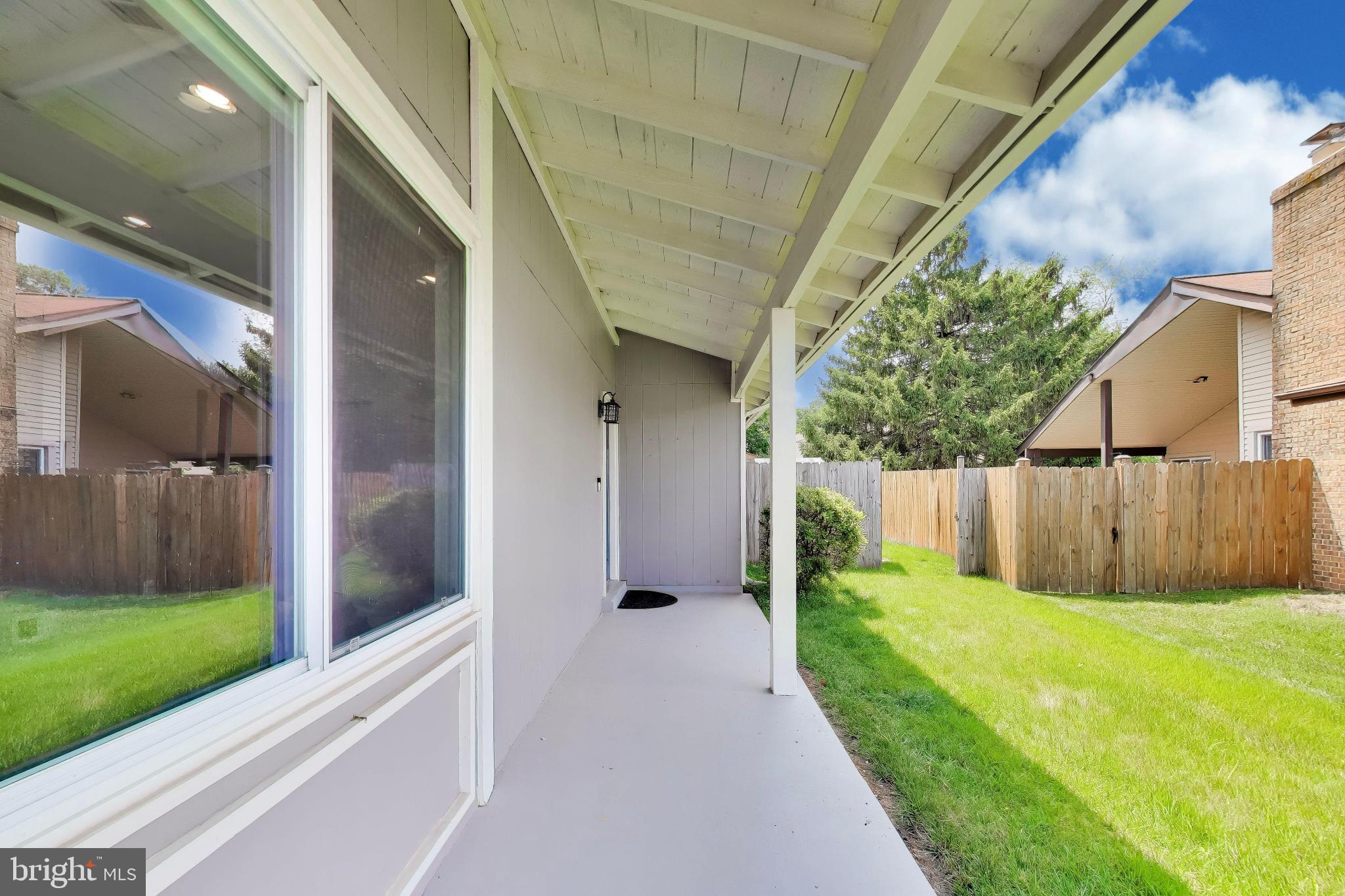 422 AVONDALE DRIVE
