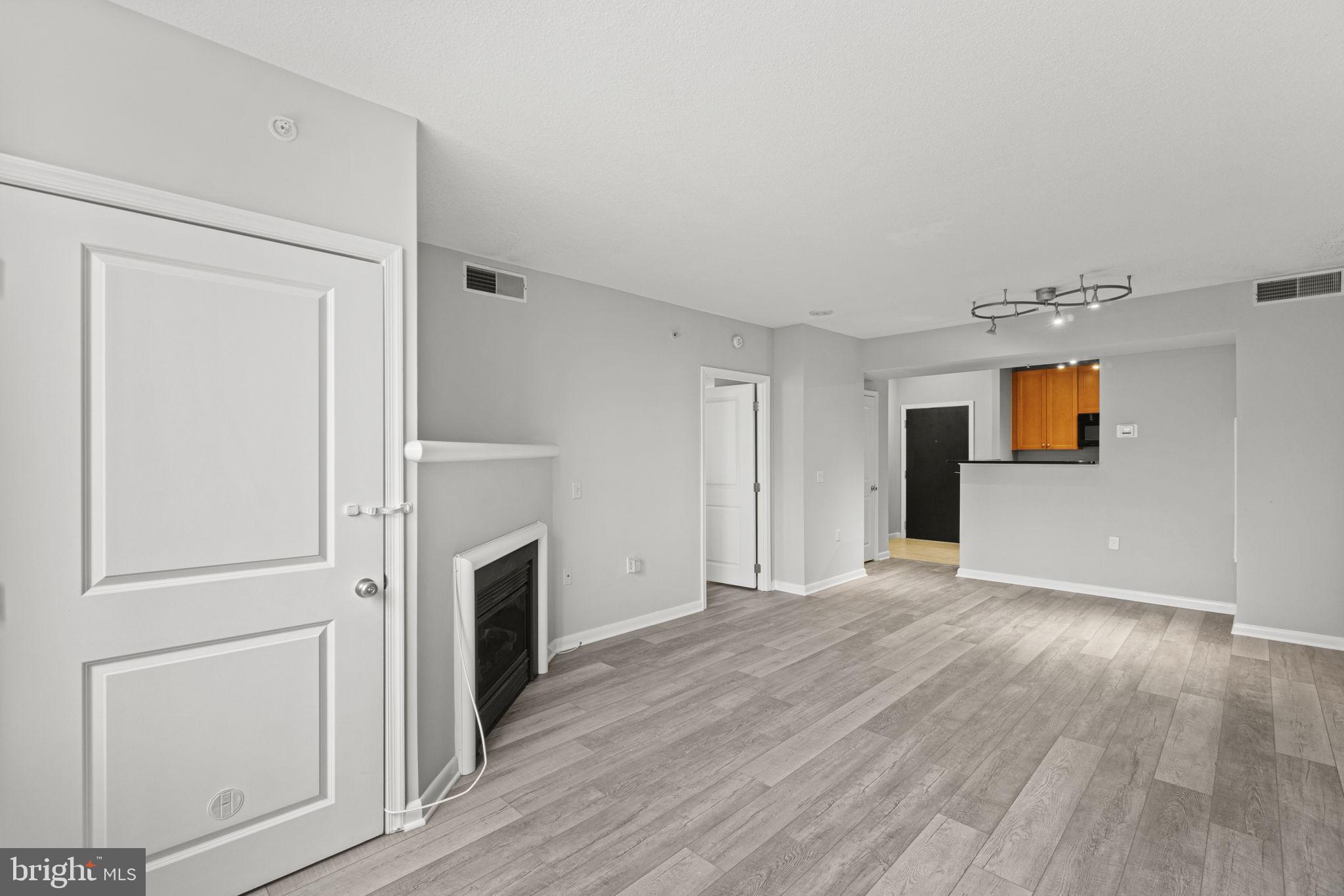 BALLSTON - Residential