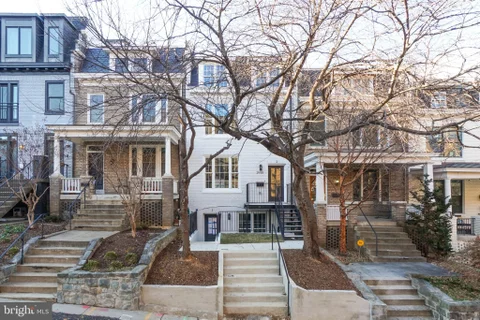 MLS: DCDC2242368
