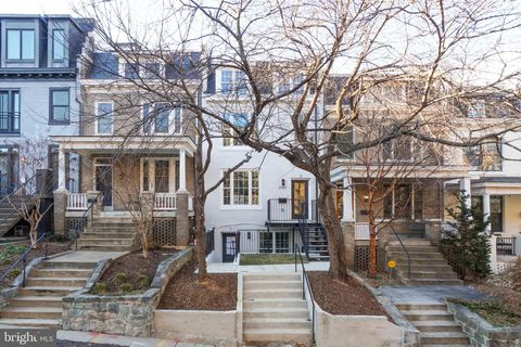 2910 18TH STREET NW WASHINGTON DC 20009