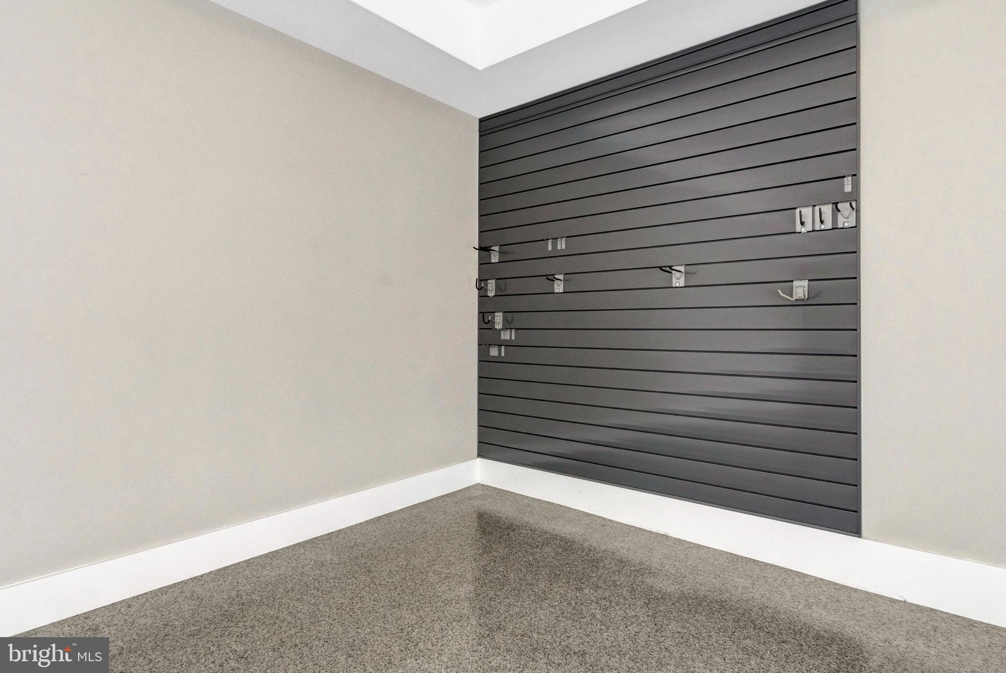 WEST LANGLEY - Residential