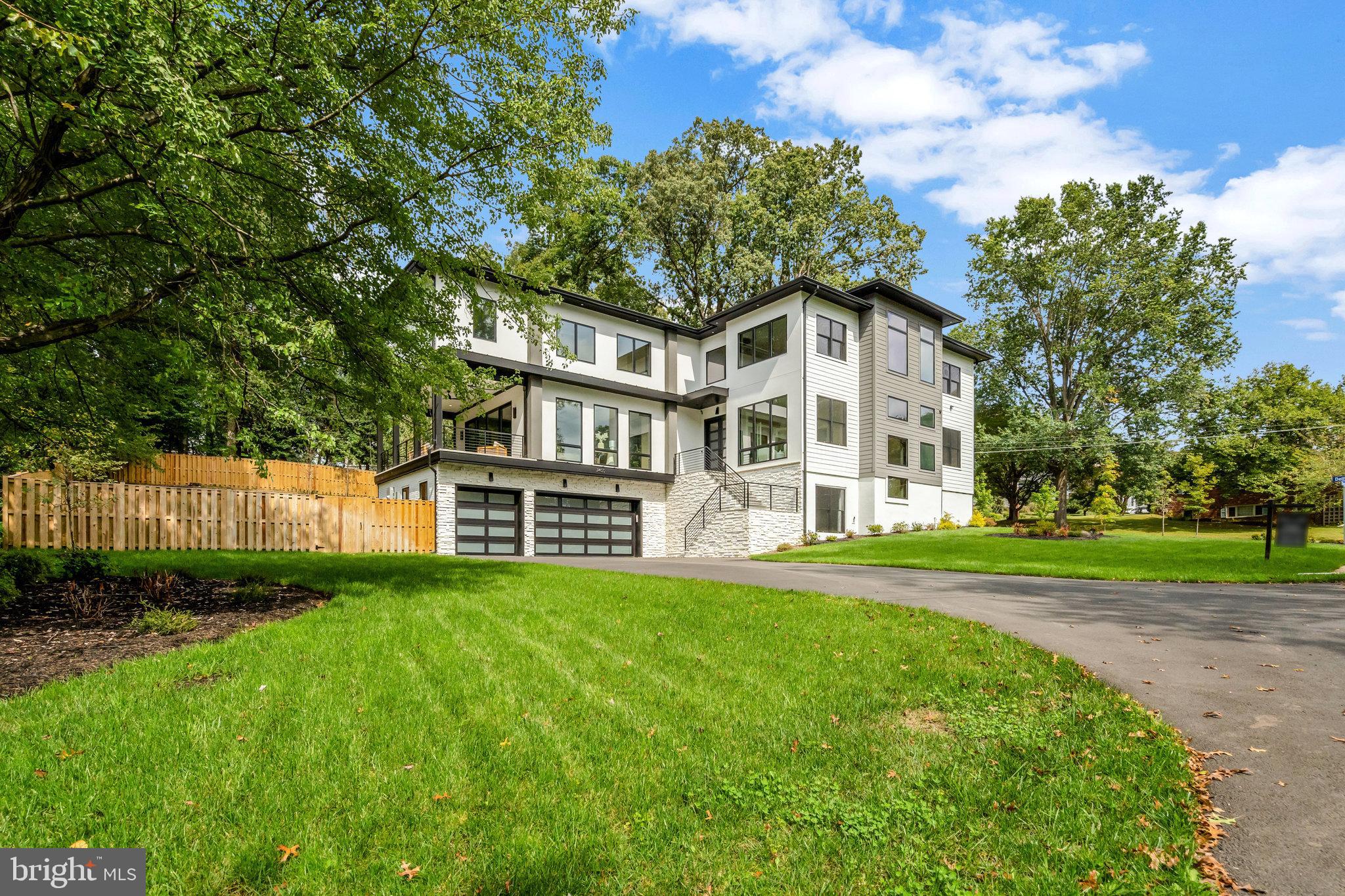 WEST LANGLEY - Residential