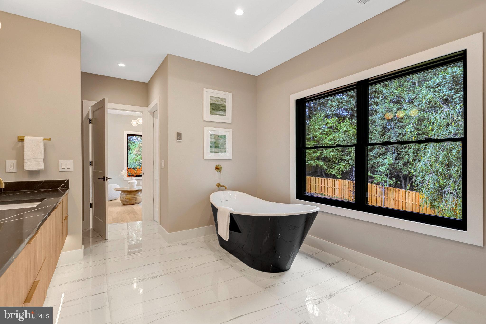 WEST LANGLEY - Residential