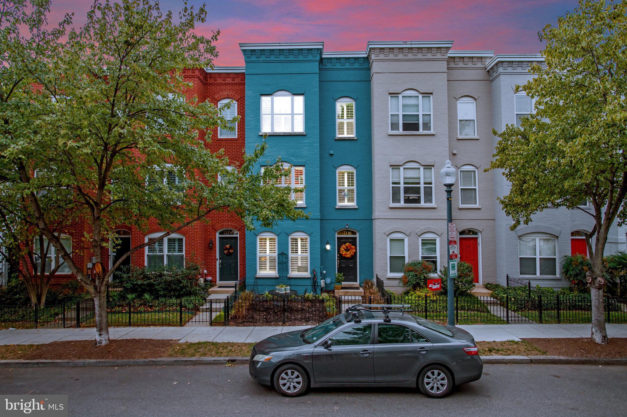 2116 12TH STREET NW