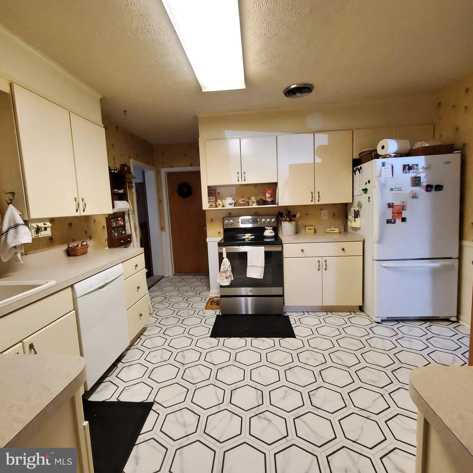 BRIARWOOD - Residential