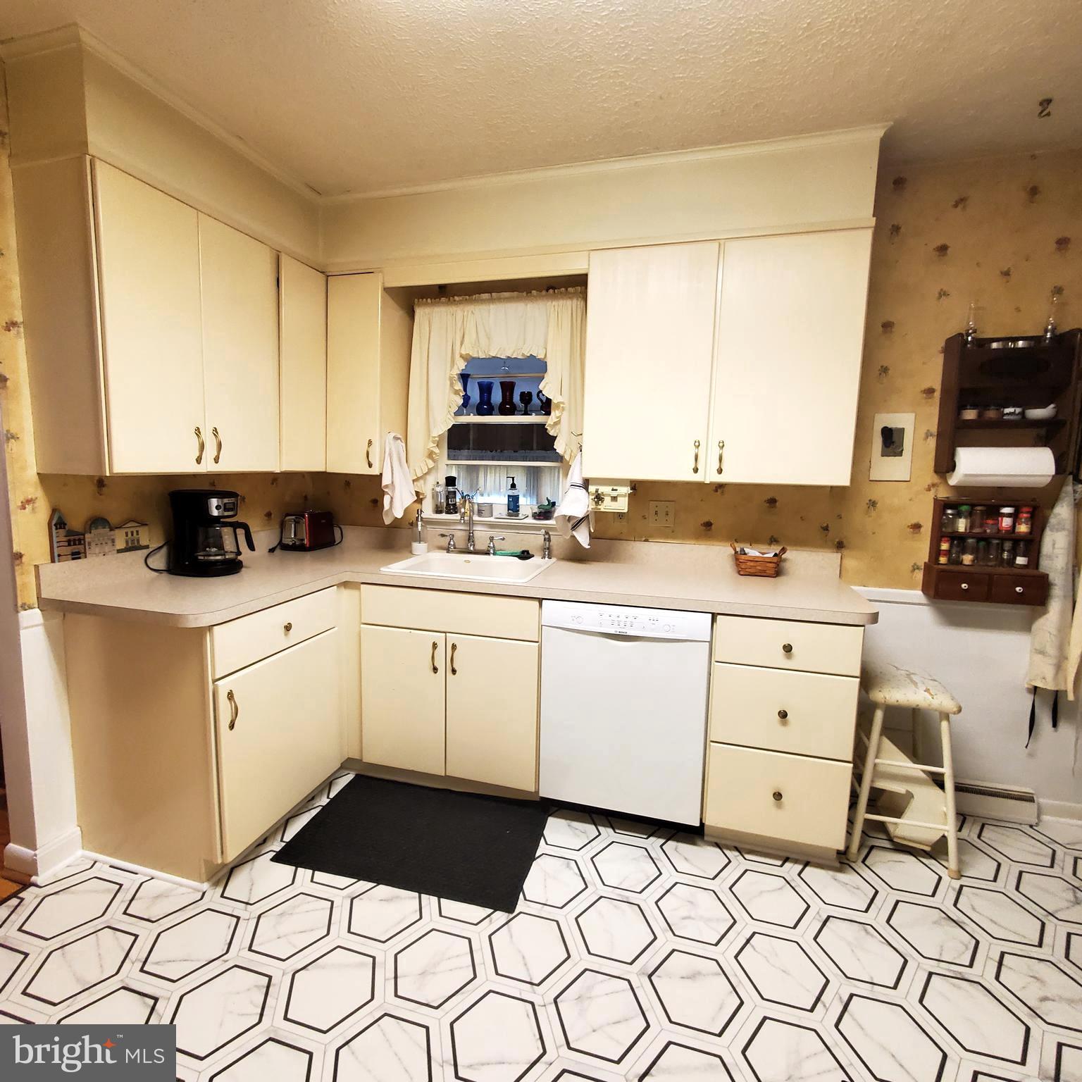 BRIARWOOD - Residential