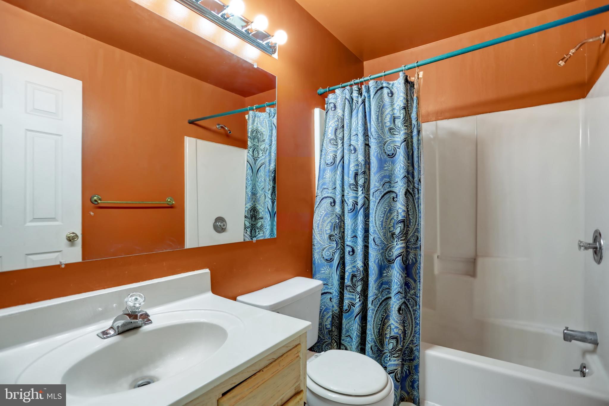 CATONSVILLE HEIGHTS - Residential