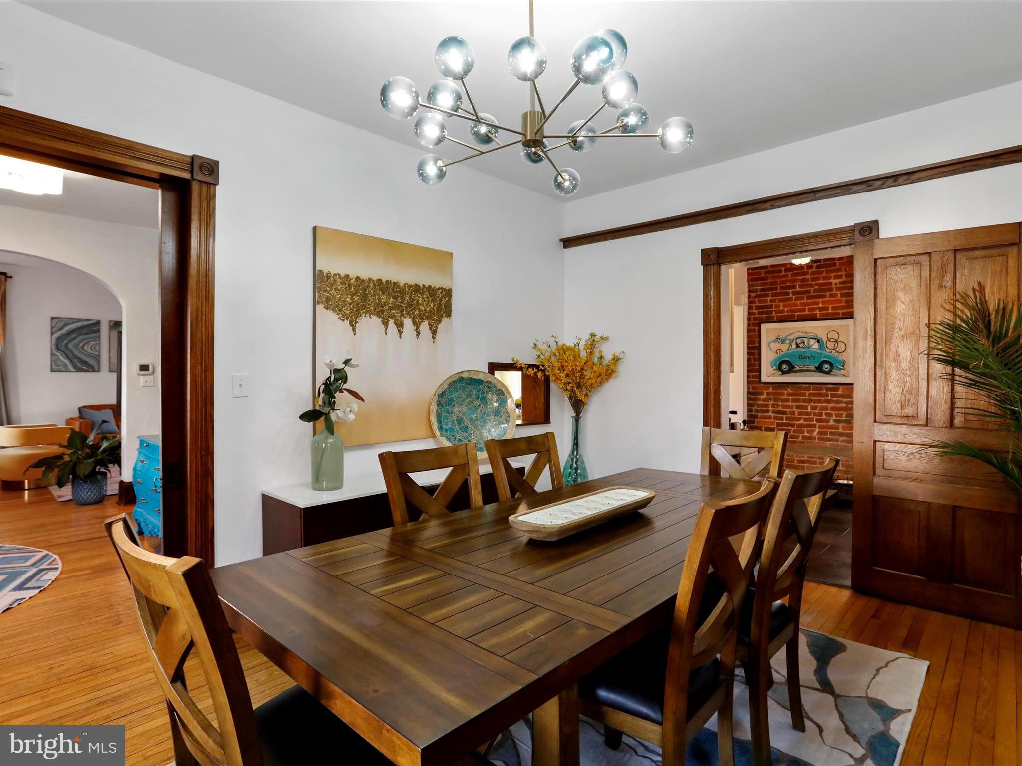 WEST SIDE - Residential