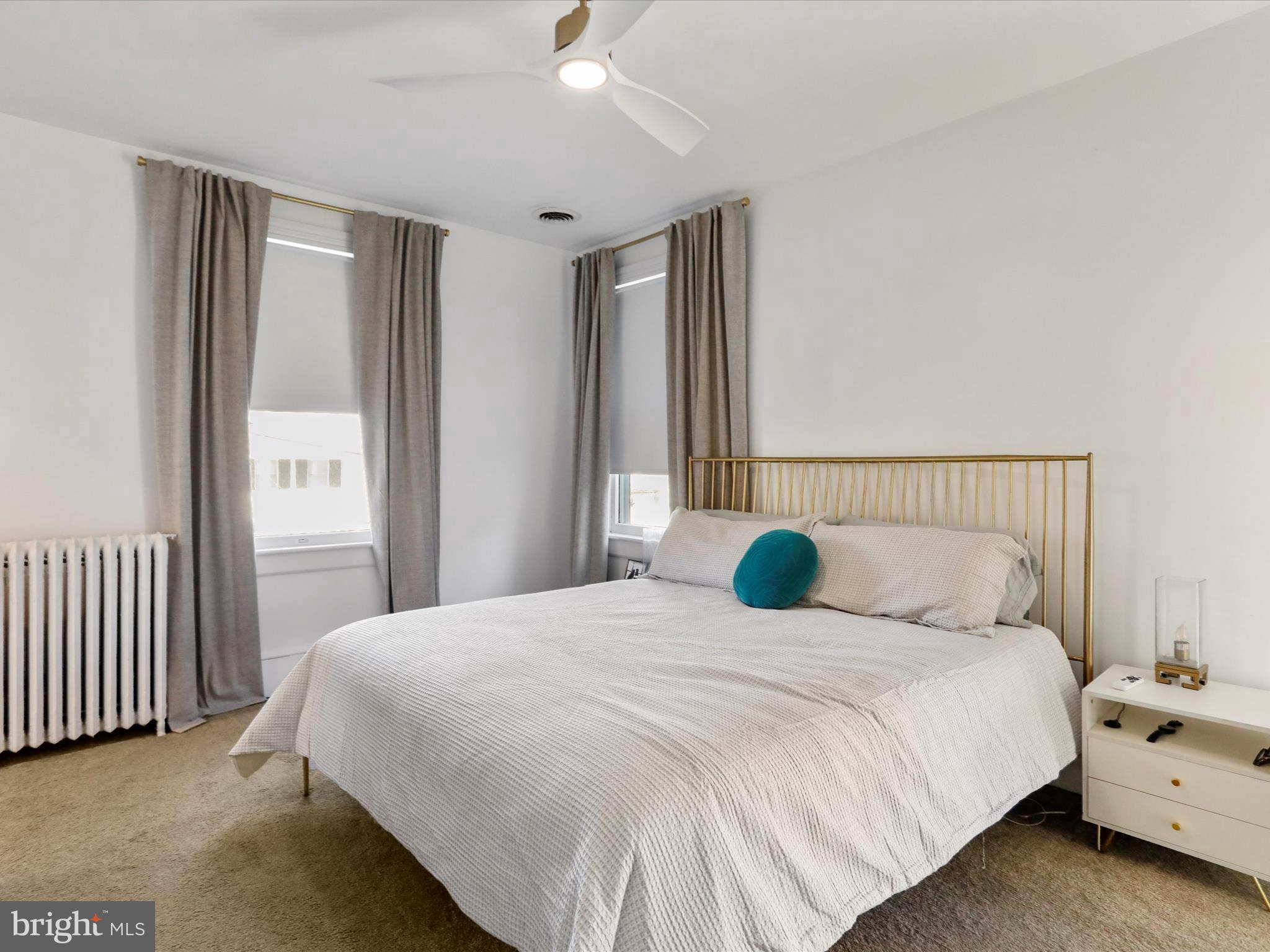 WEST SIDE - Residential