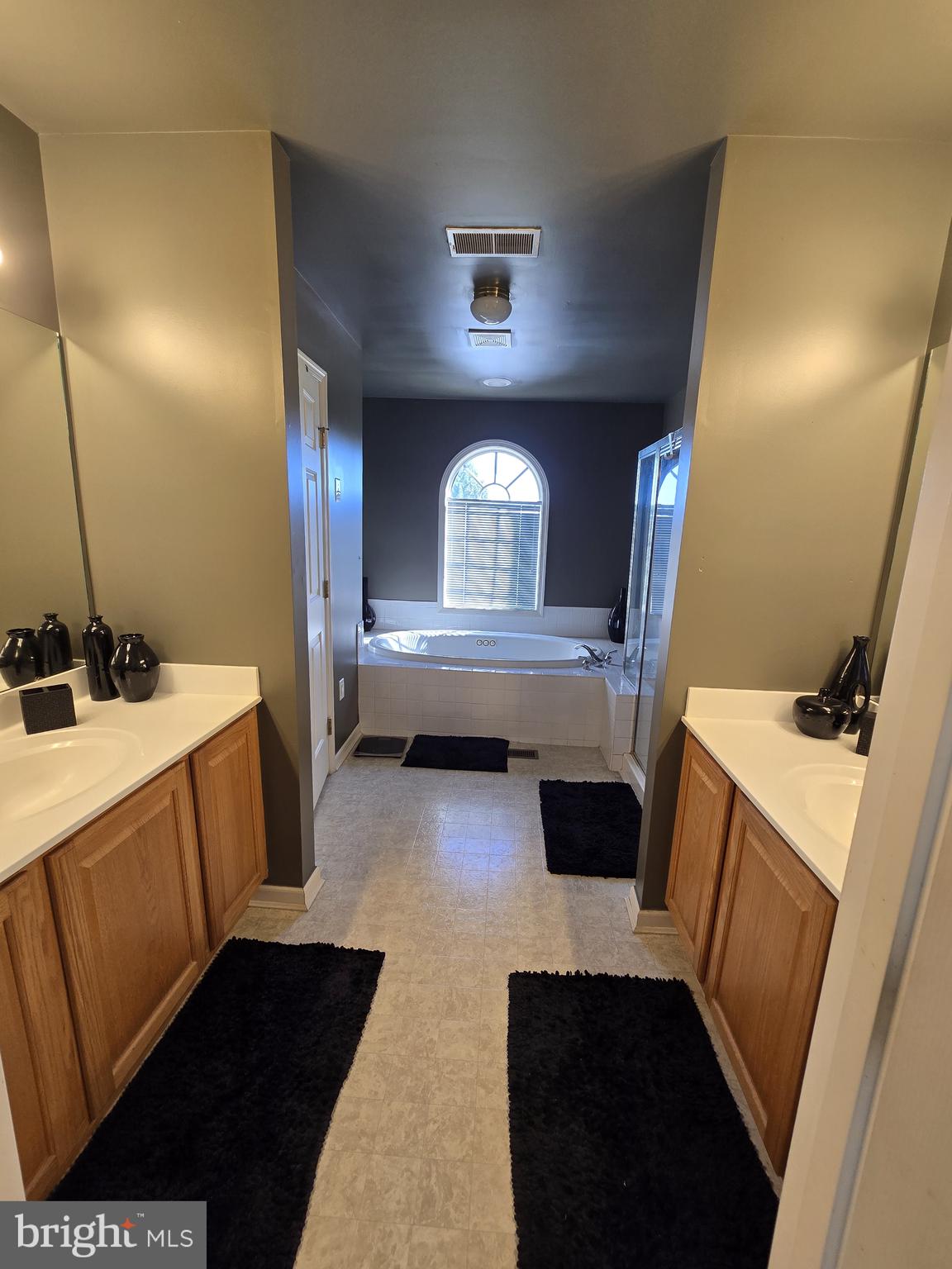 CANTWELL RIDGE - Residential