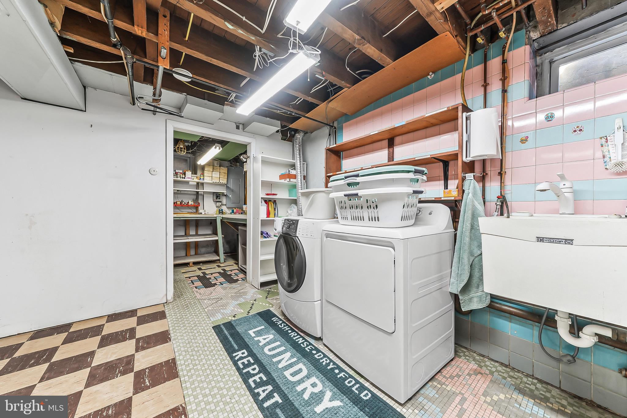 LYNNWOOD - Residential