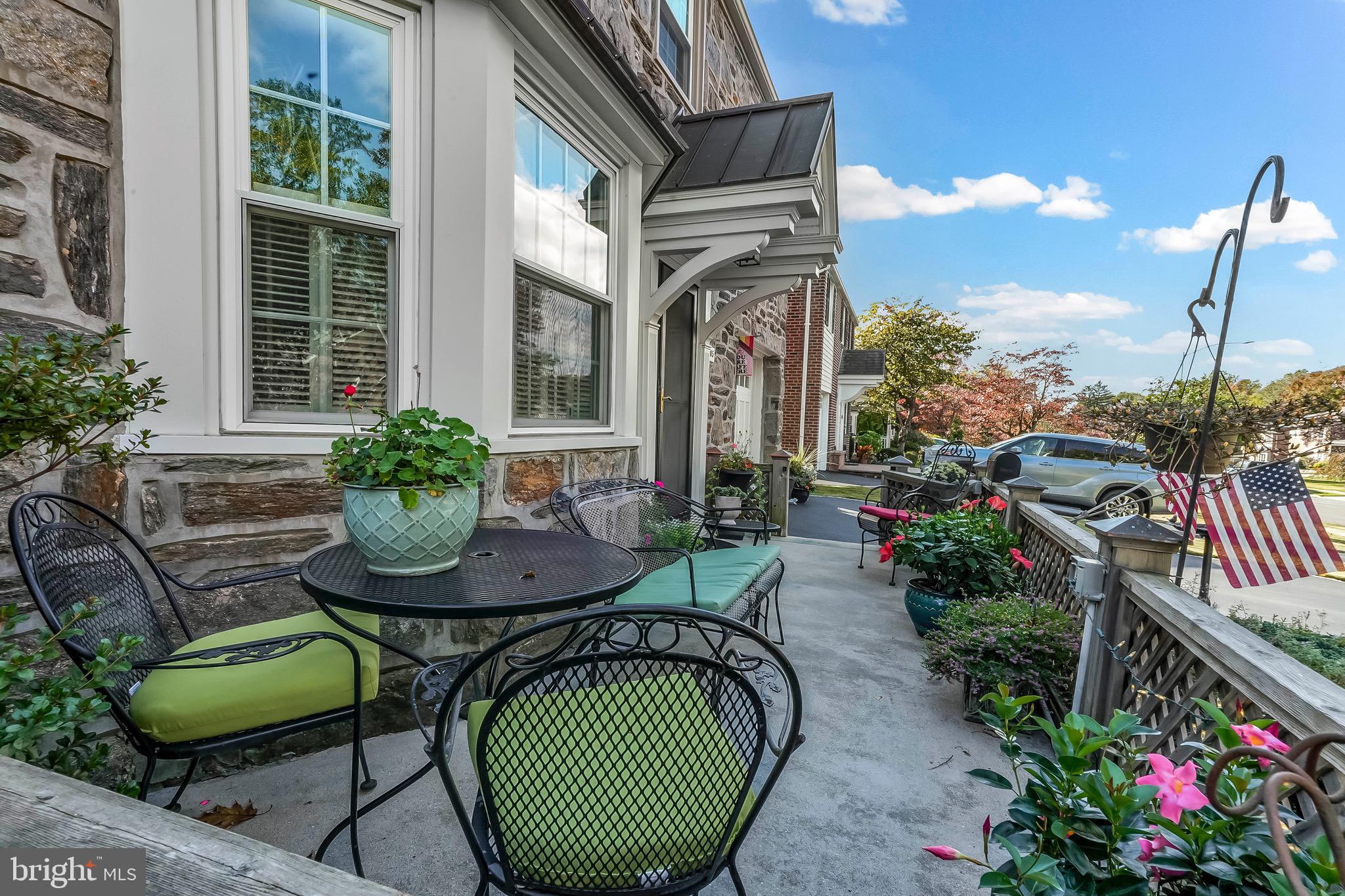 LYNNWOOD - Residential