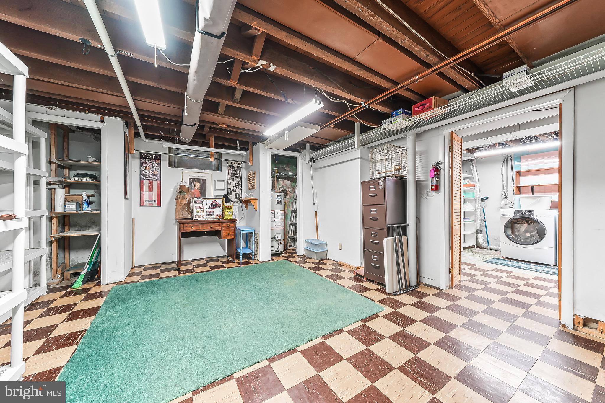 LYNNWOOD - Residential