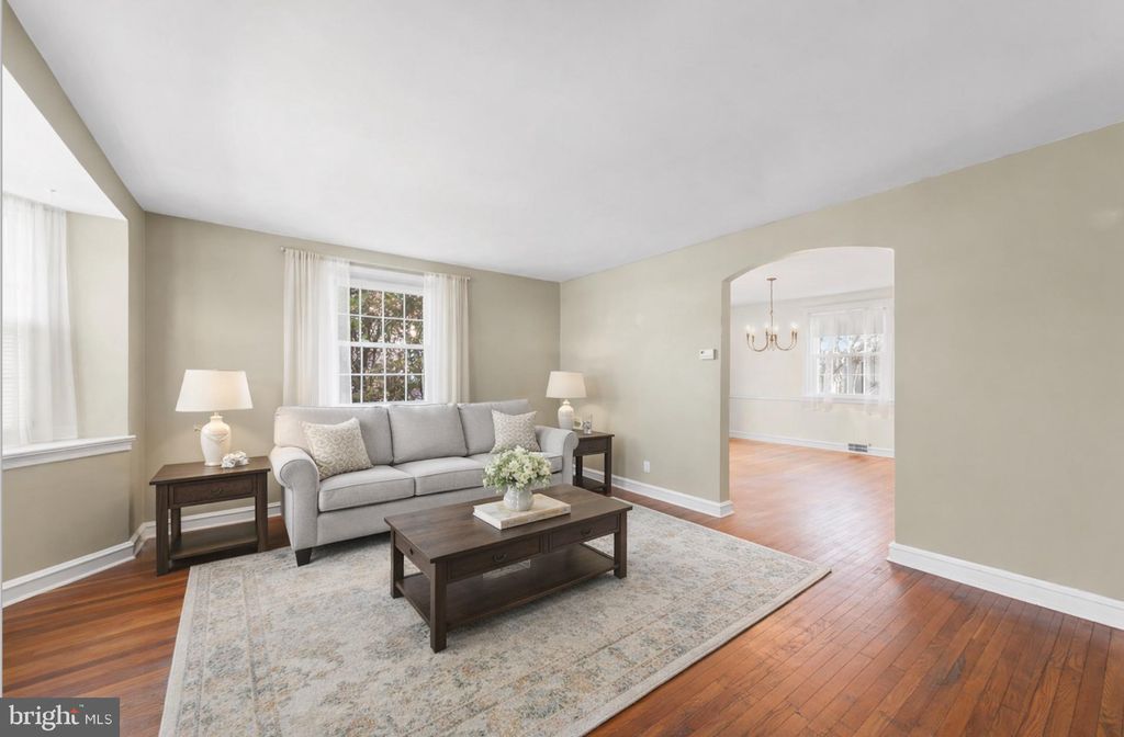 Photo of 1505 Sunnyhill Lane, HAVERTOWN, PA 19083 (MLS # PADE2106526)