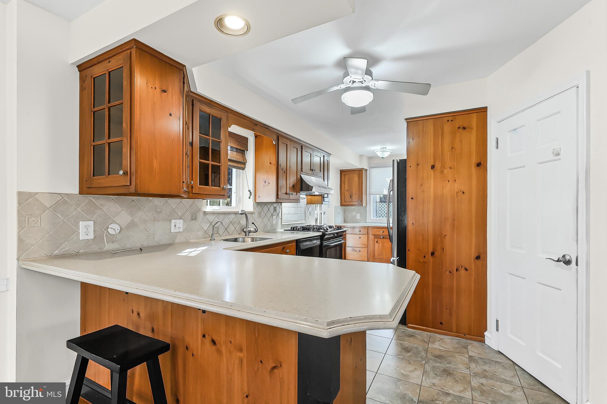 LYNNWOOD - Residential