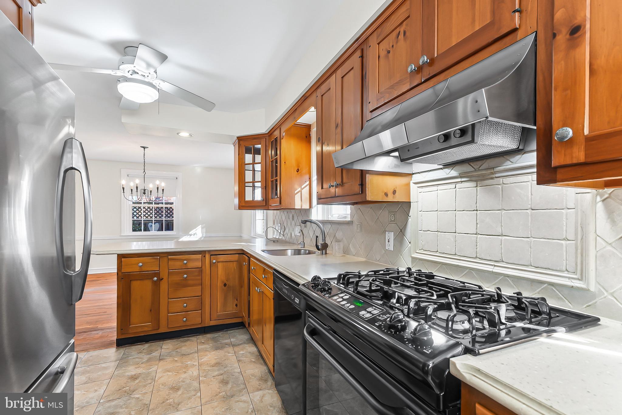 LYNNWOOD - Residential