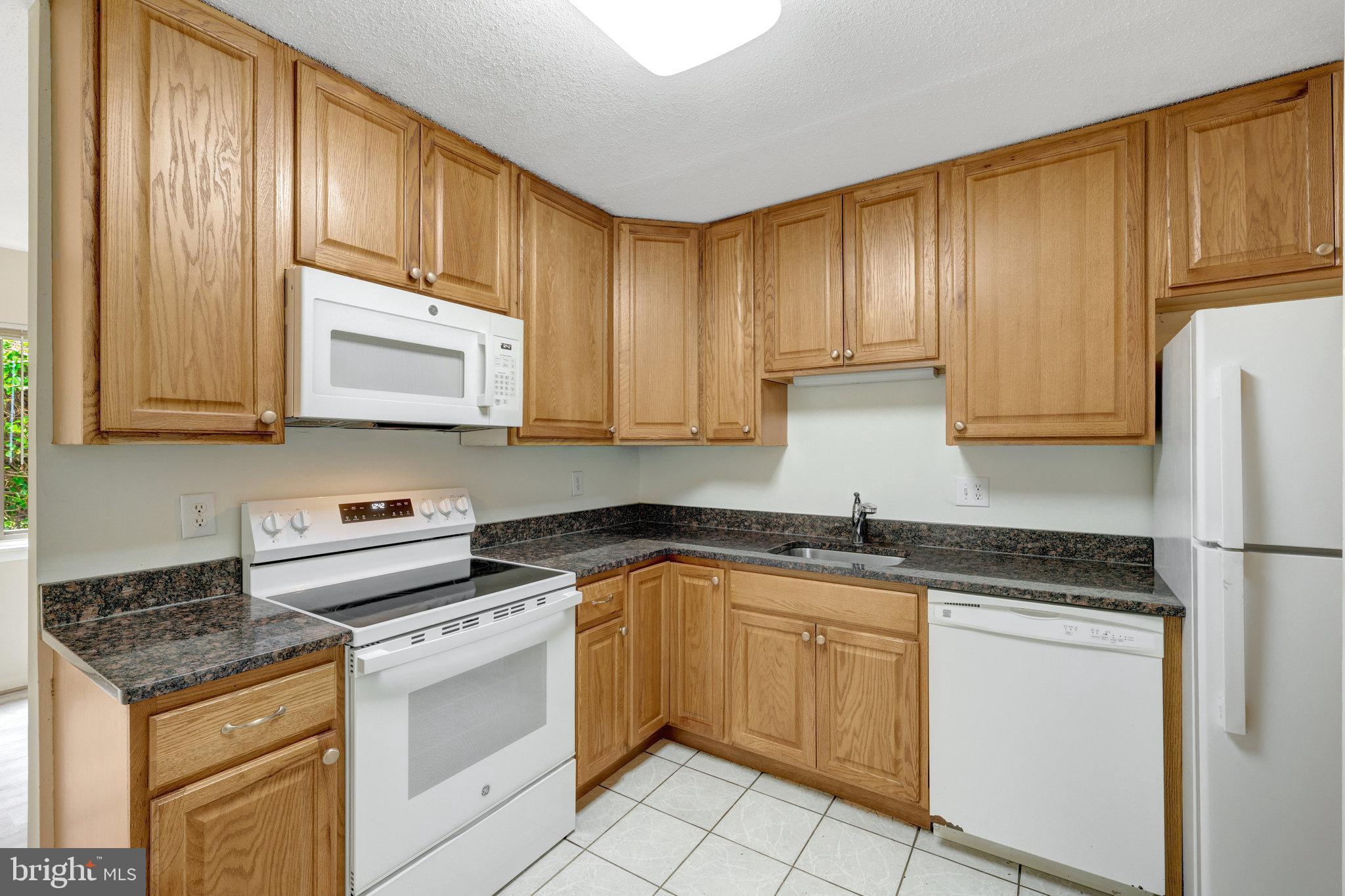 615 CENTER STREET T3