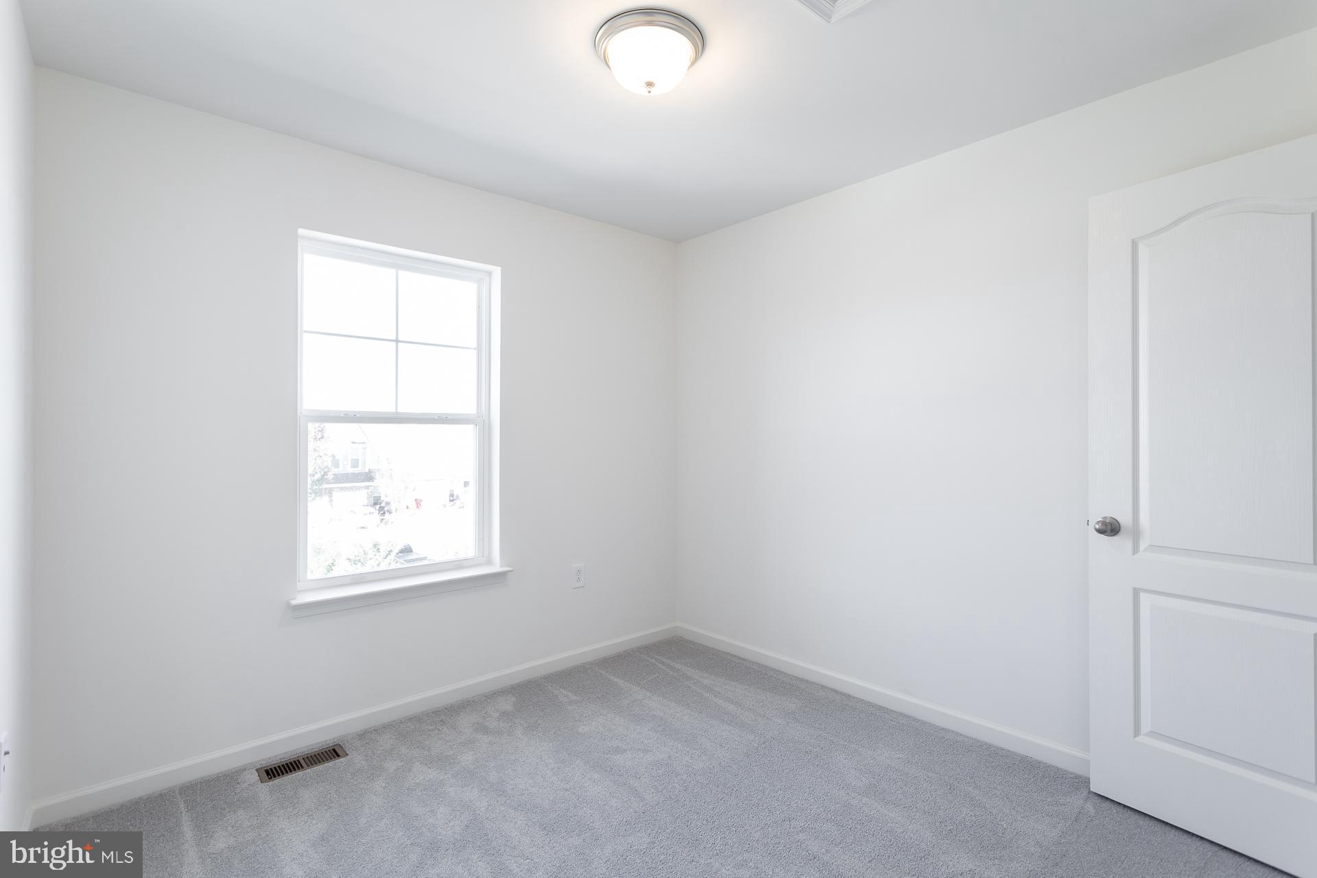 ARCHERS ROCK - Residential