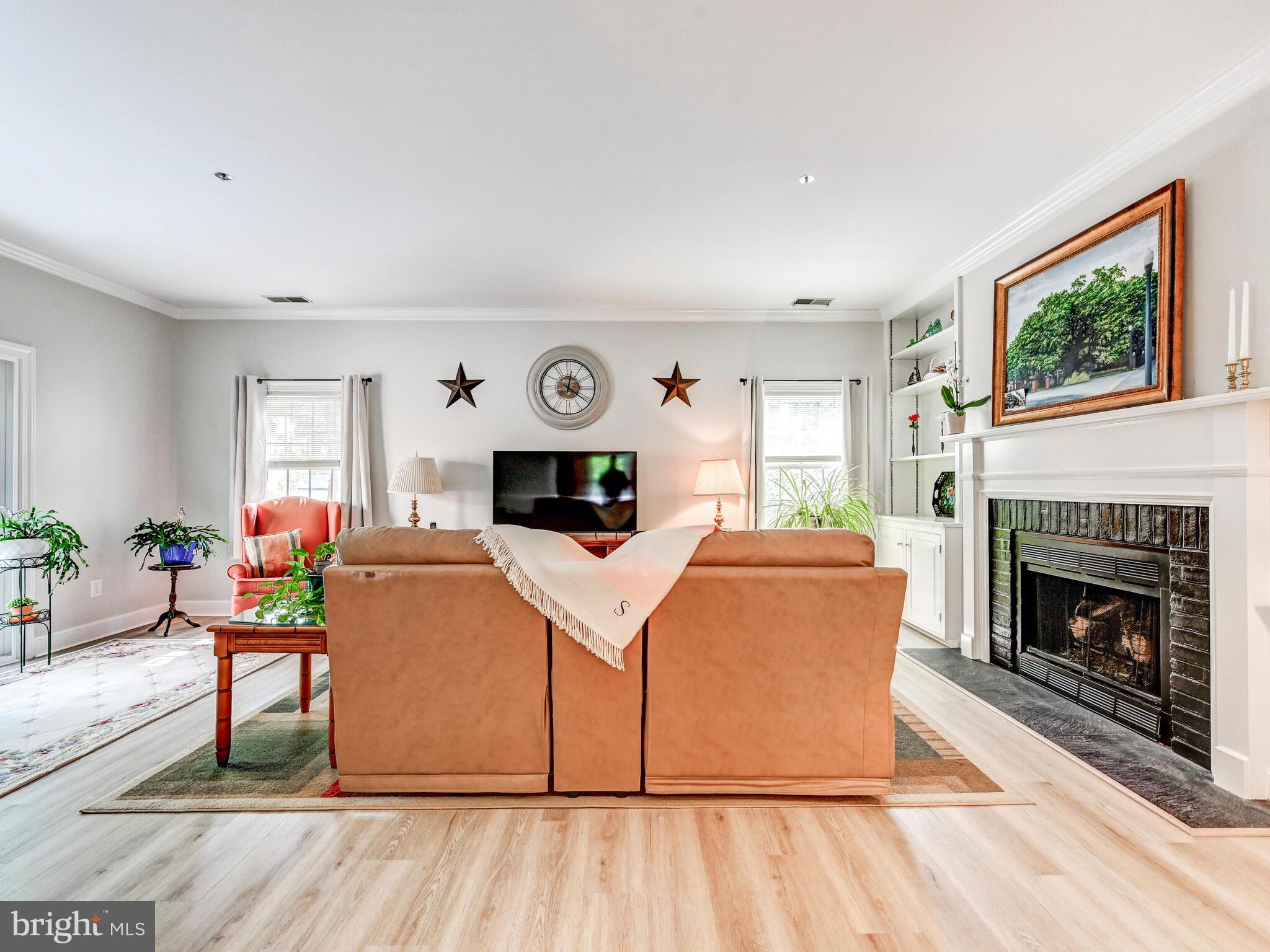 BRIGHTWOOD - Residential