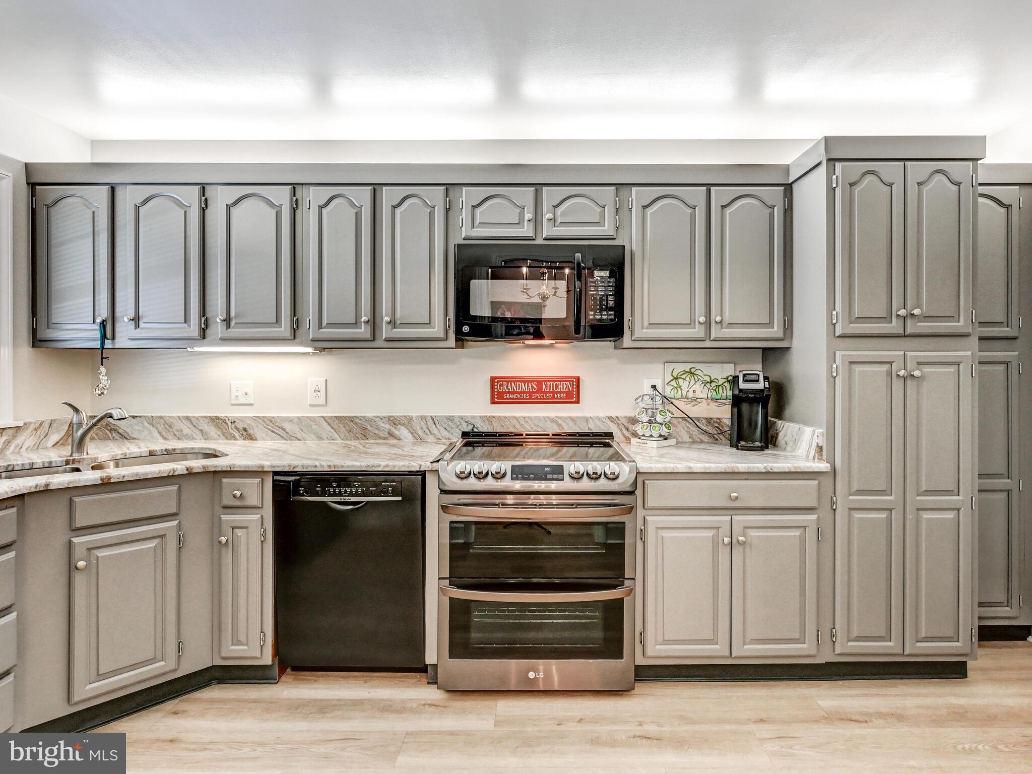 BRIGHTWOOD - Residential