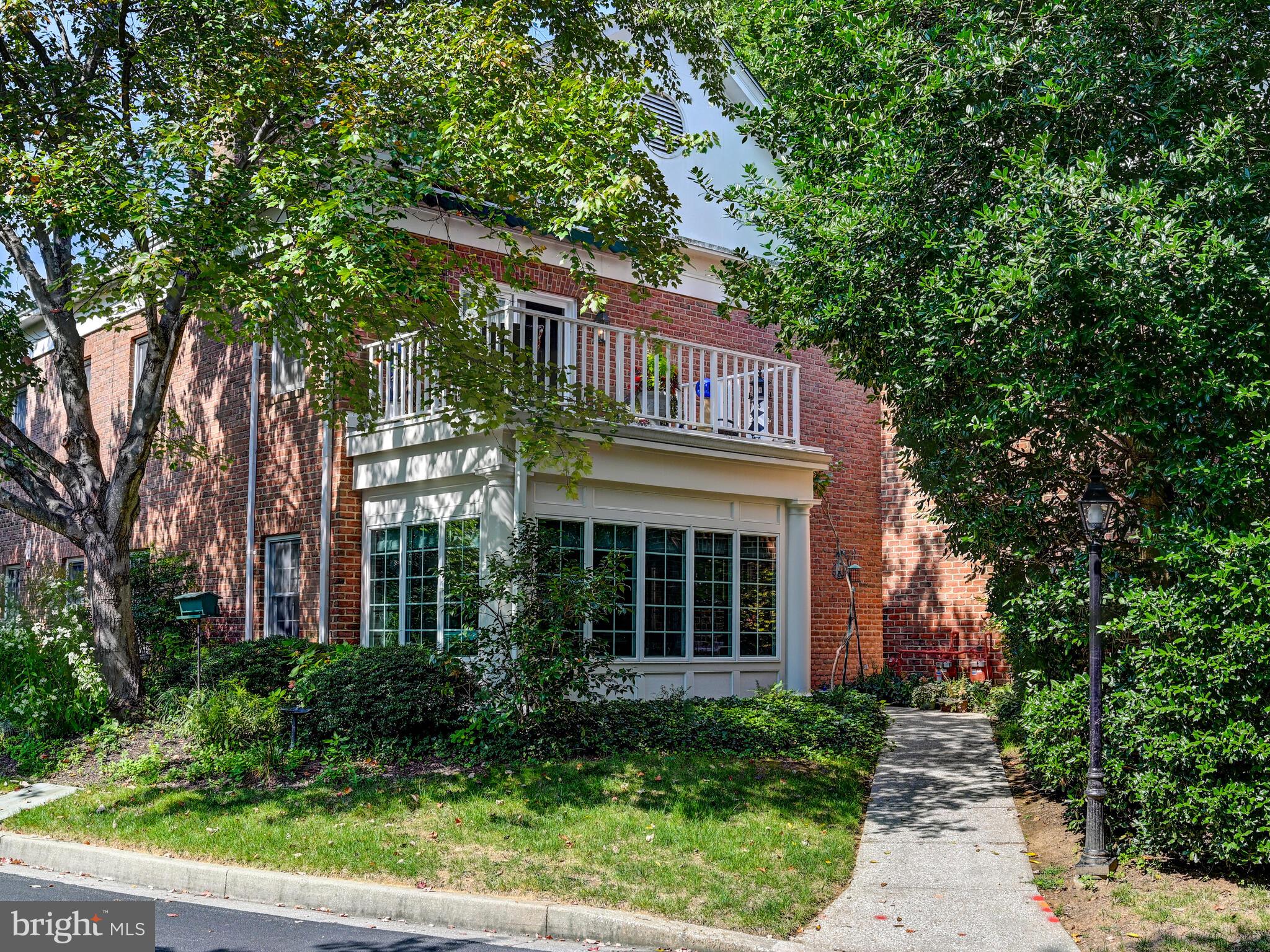 BRIGHTWOOD - Residential
