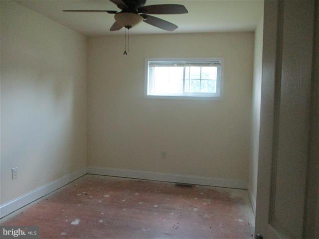 HOLLY NECK - Residential