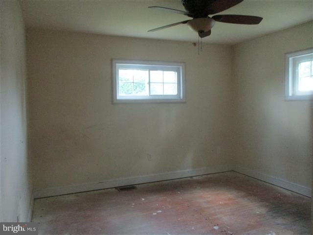 HOLLY NECK - Residential