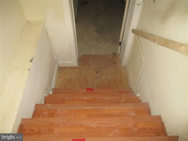 HOLLY NECK - Residential