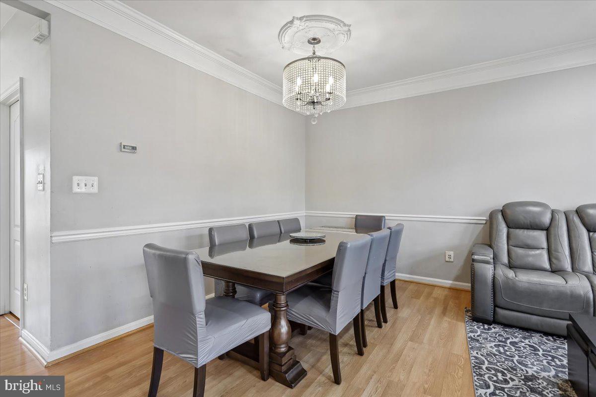 21895 SCHENLEY TERRACE