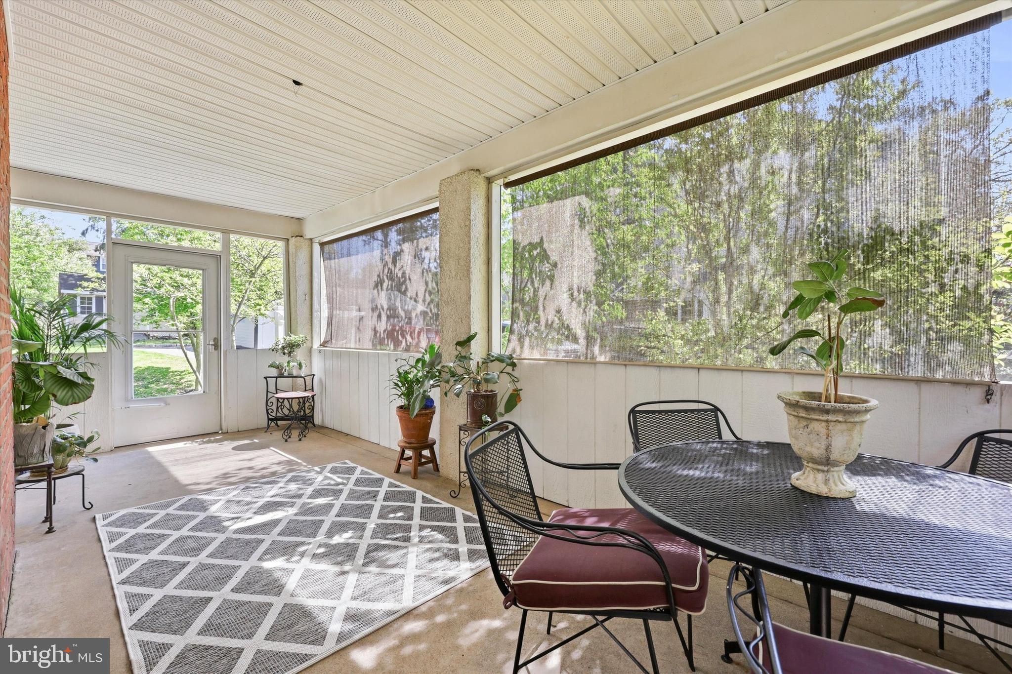 JENKINTOWN - Residential