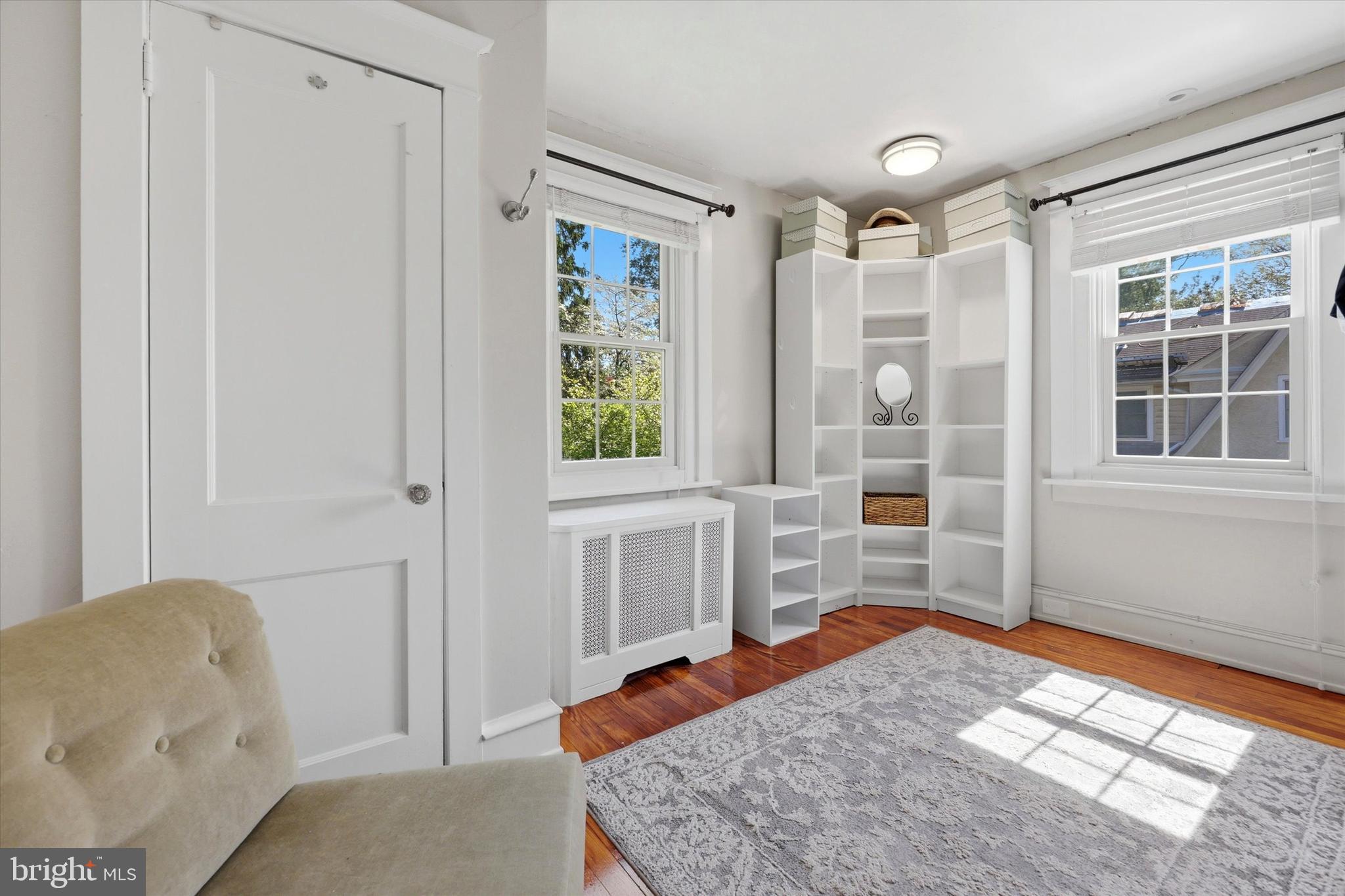 JENKINTOWN - Residential