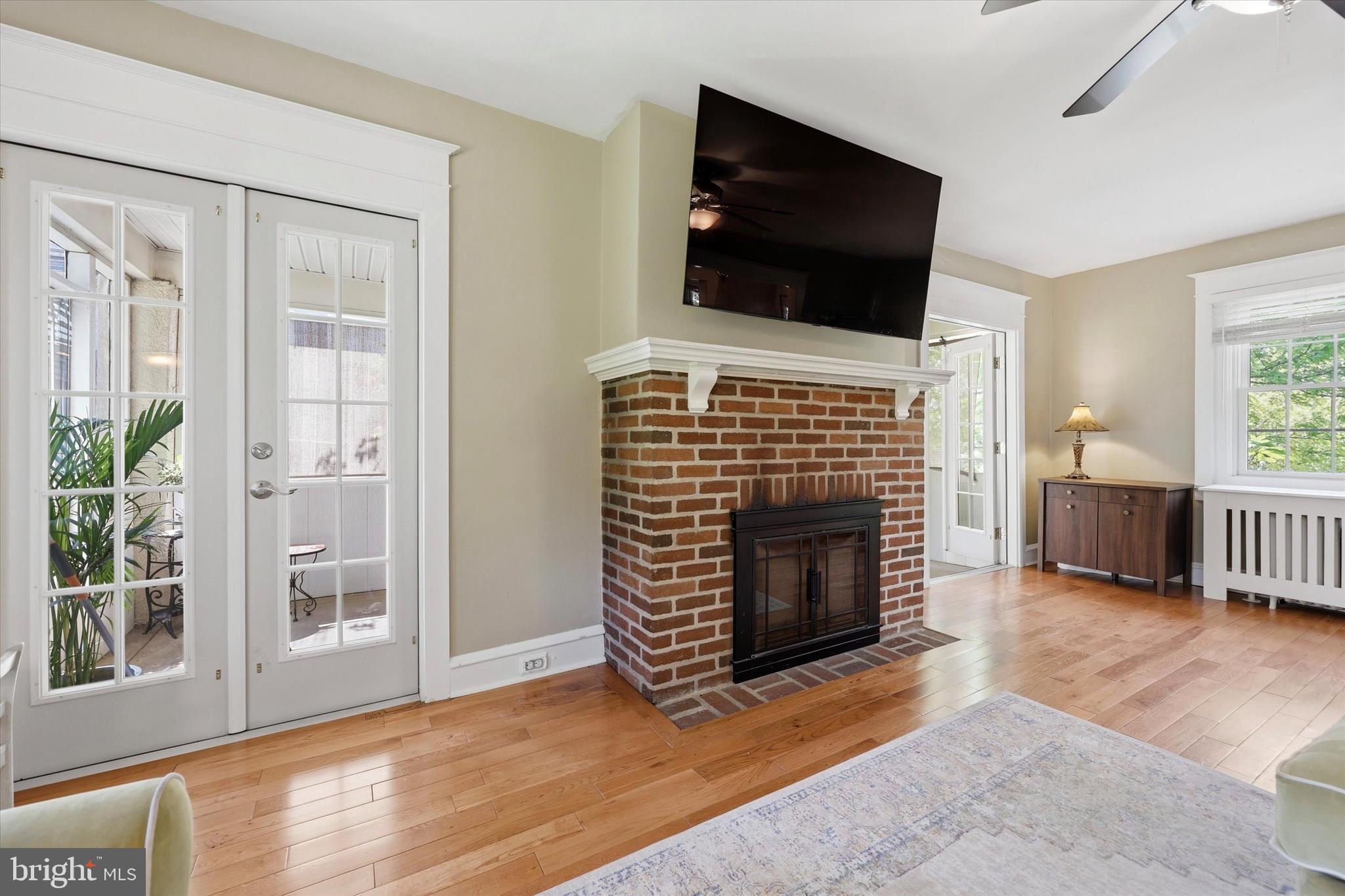JENKINTOWN - Residential