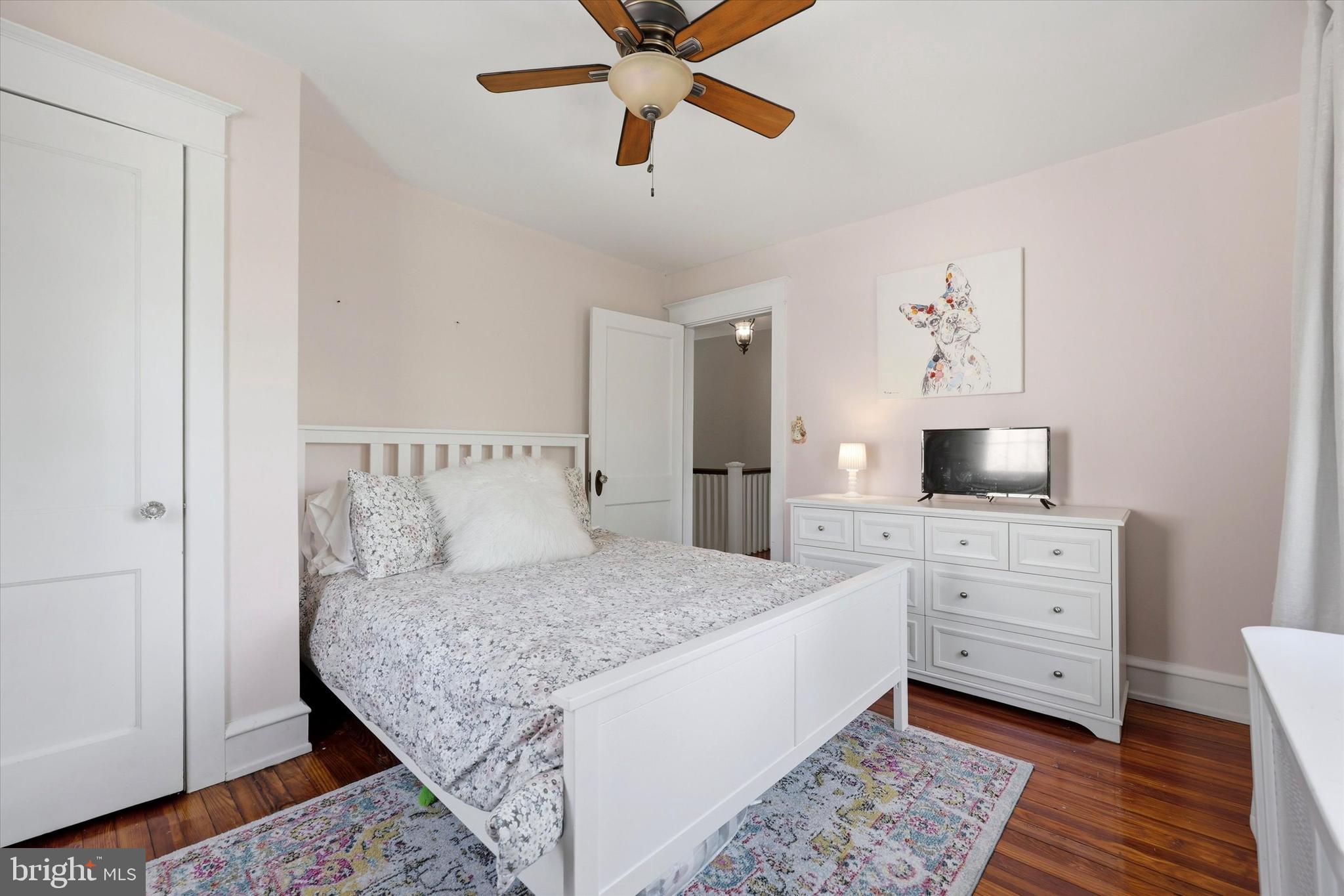 JENKINTOWN - Residential