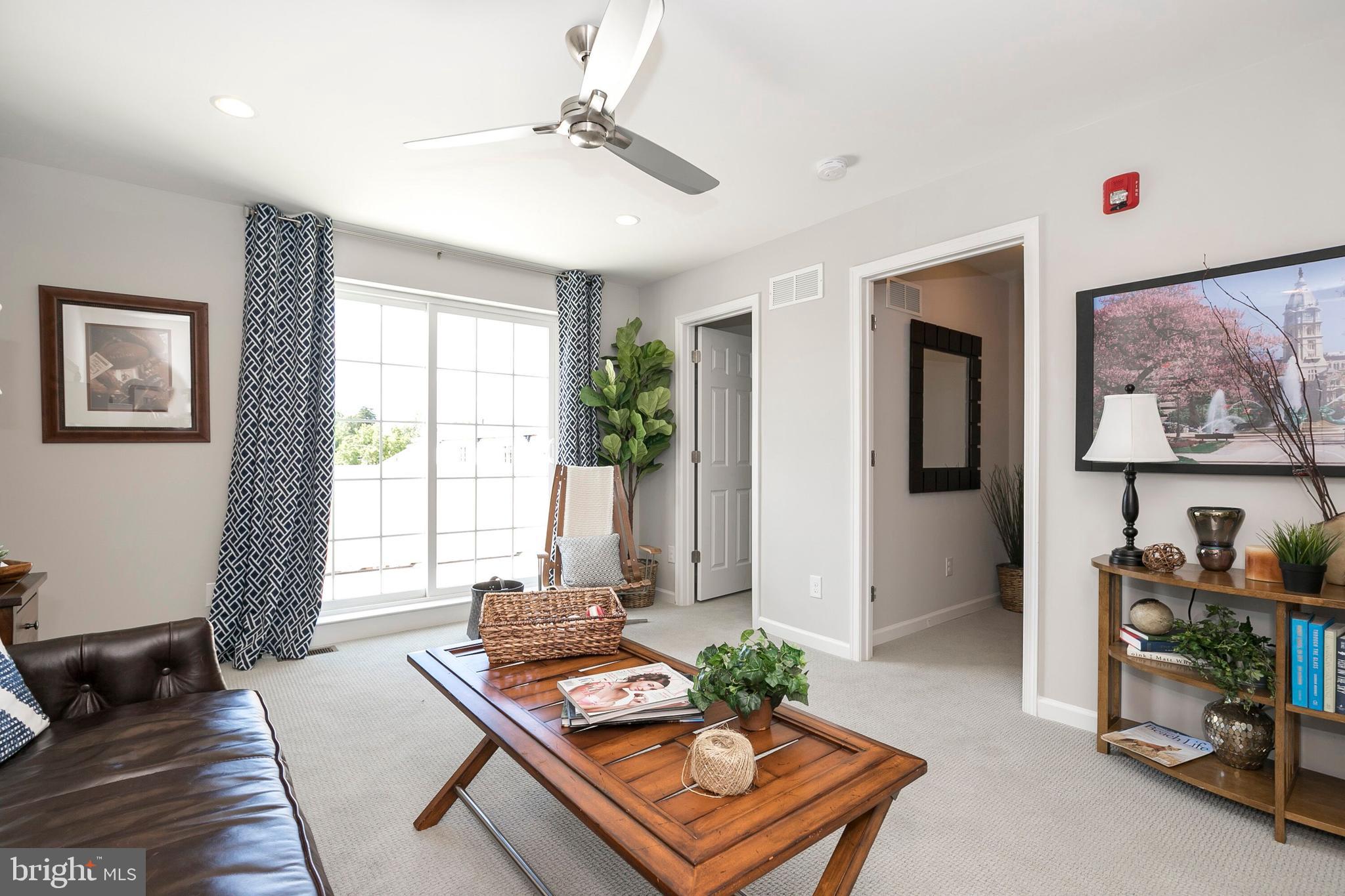 ARBOR KNOLL - Residential