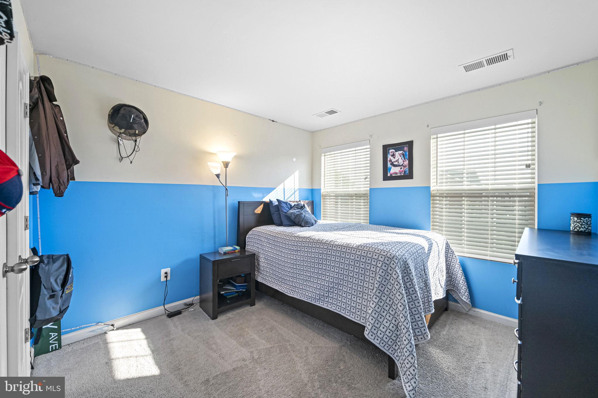 CHELSEA MANOR - Residential