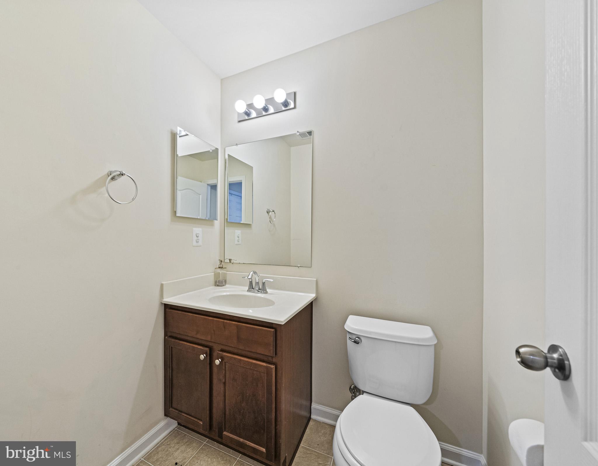 CHELSEA MANOR - Residential