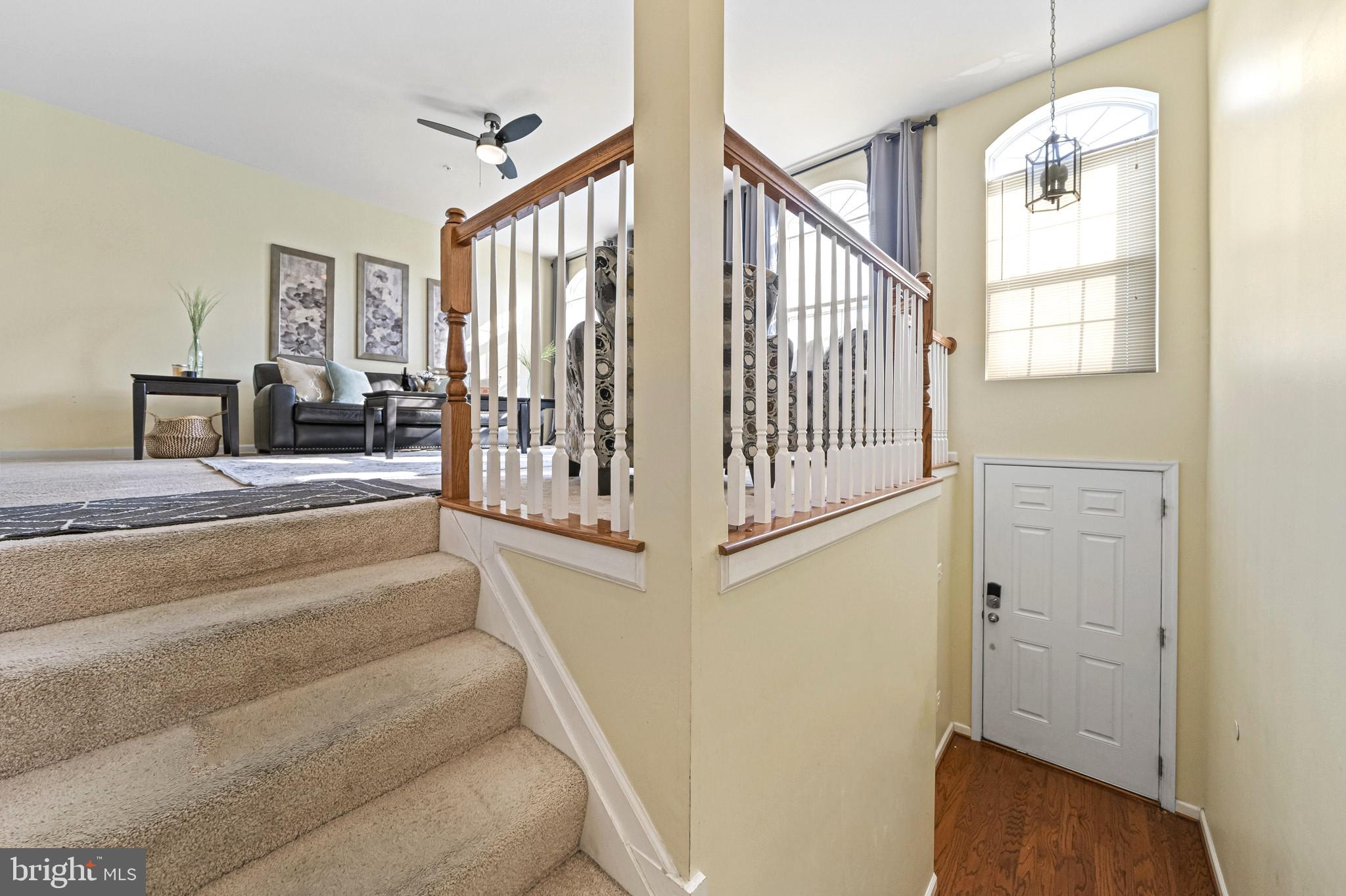 CHELSEA MANOR - Residential